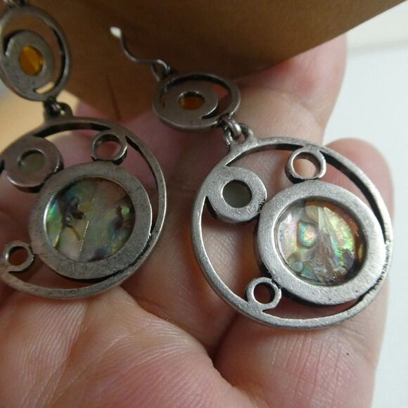 Silver Tone Abalone Shell Rhinestone Jeweled Dangle Earrings Pierced Circle - Picture 6 of 7